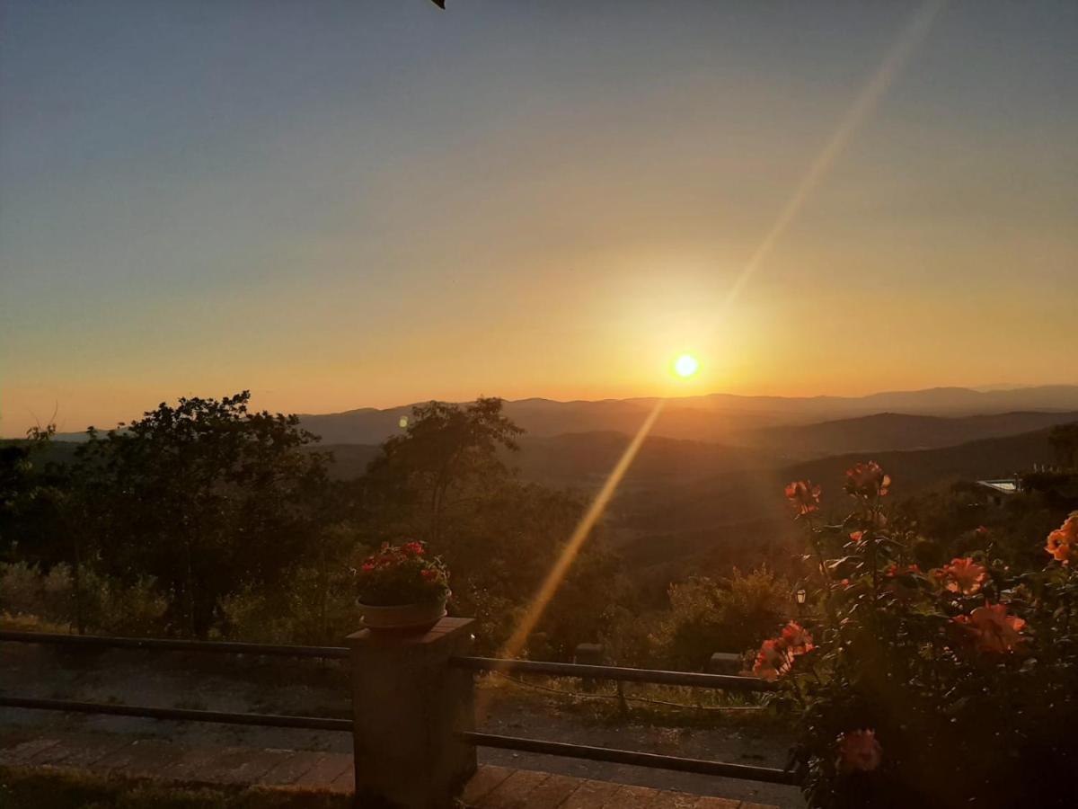 Sunset Valley - A Tuscan Experience ชิวิเตลลาอินวัลดิเคียนา ภายนอก รูปภาพ